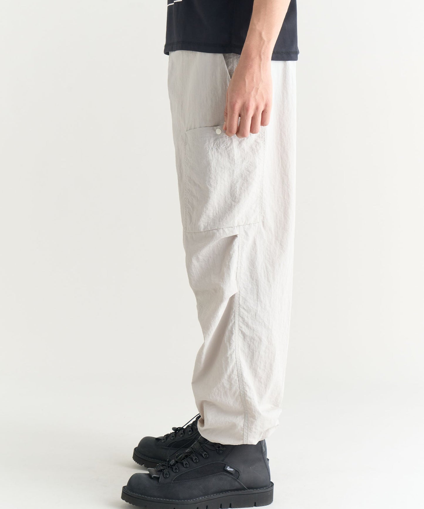NANGA NYLON TUSSER CARGO PANTS
