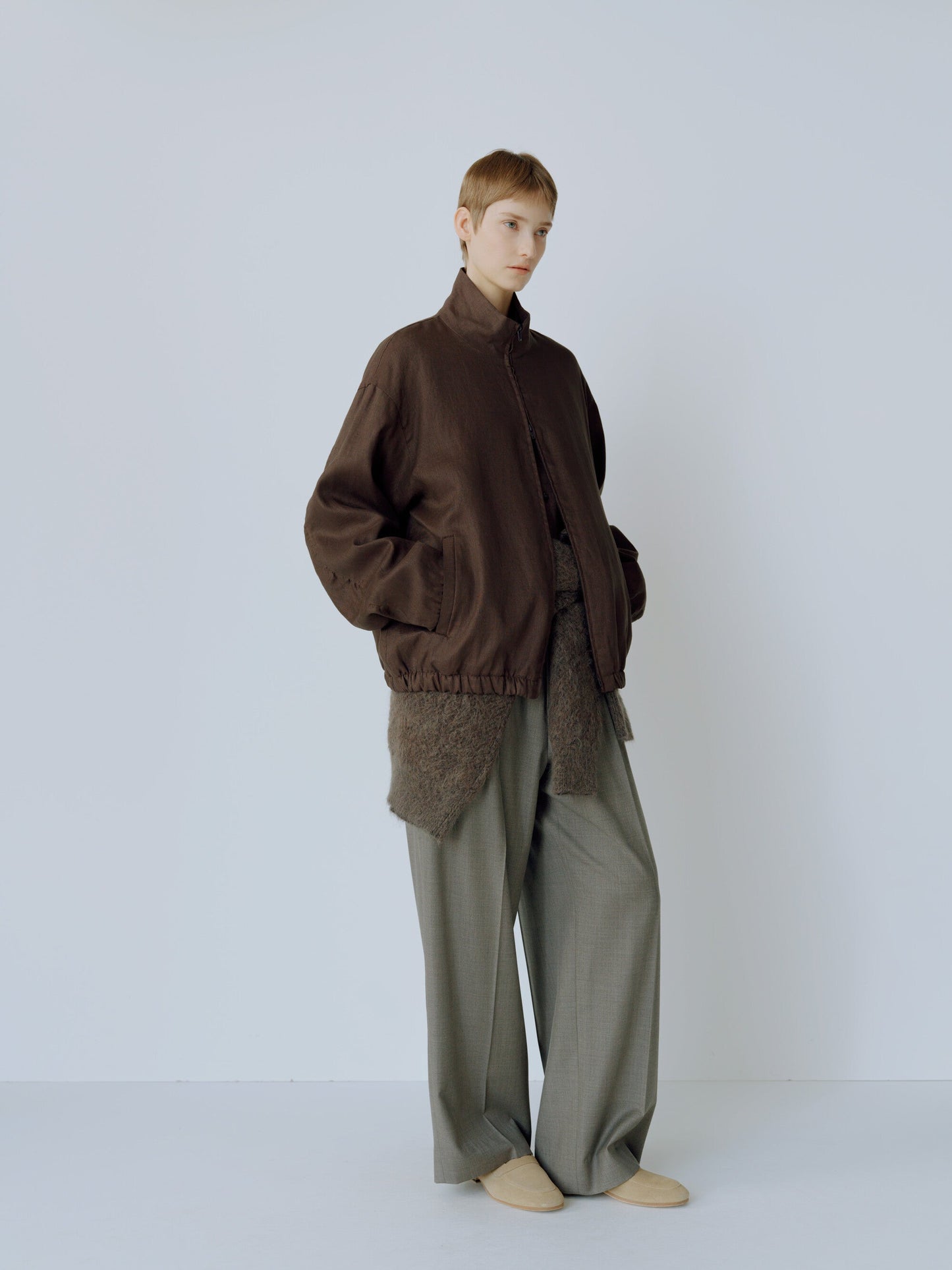 ssstein LIGHT LINEN SHIRRED LIGHT ZIP JACKET