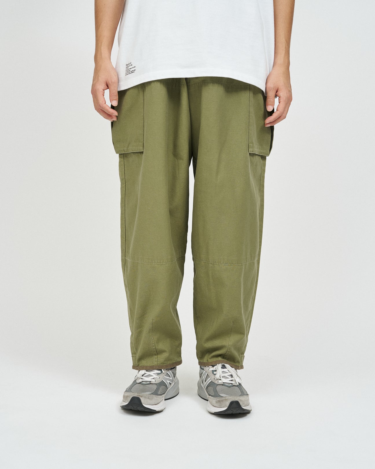 FreshService BACK SATEEN MOUNTAIN CARGO PANTS