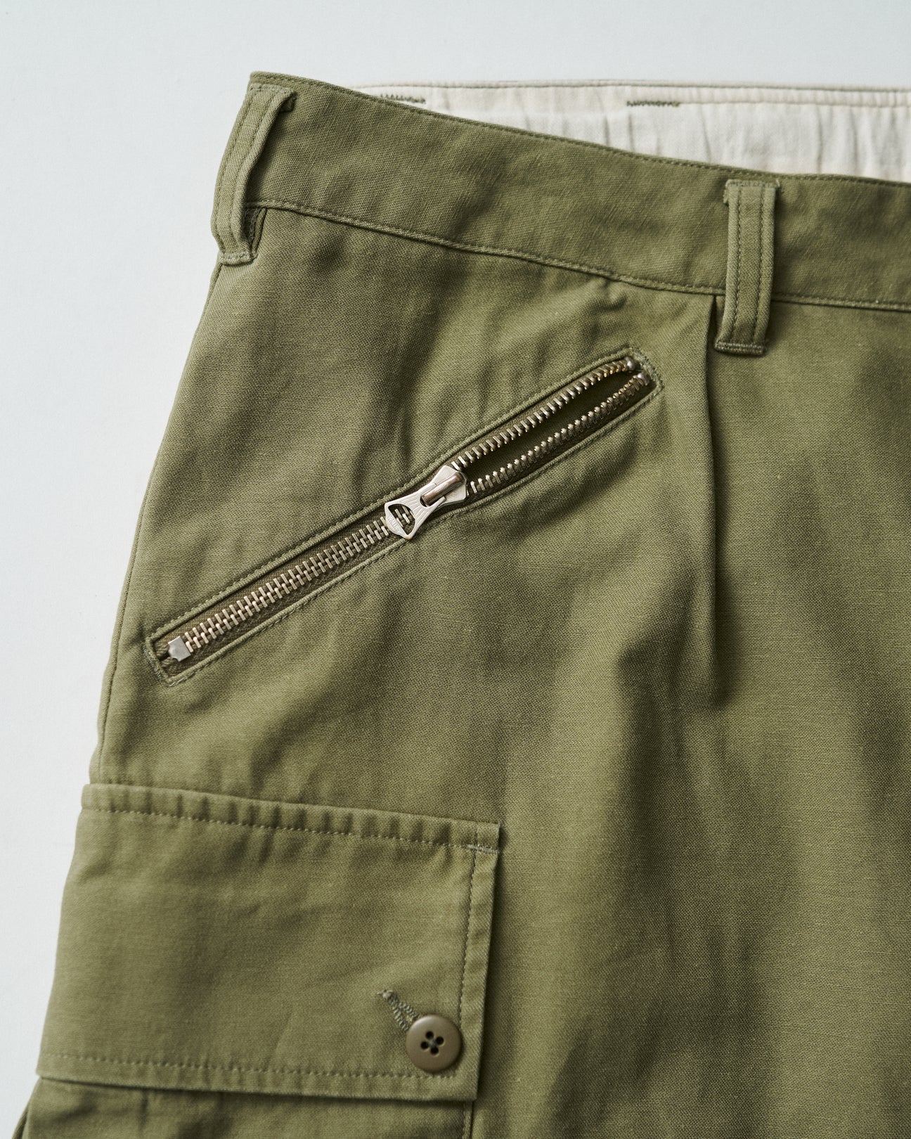 FreshService BACK SATEEN MOUNTAIN CARGO PANTS