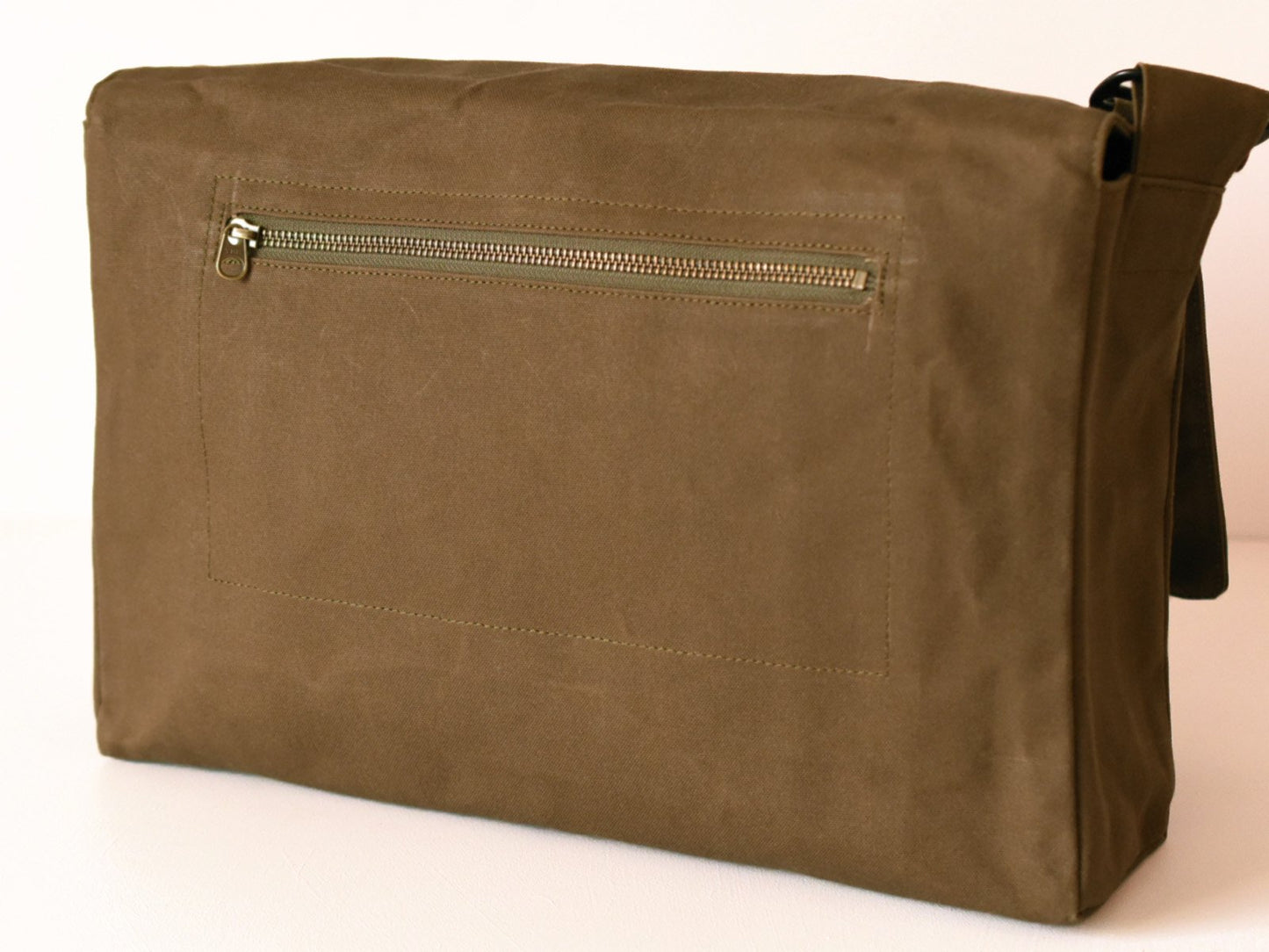 ateliers PENELOPE Study Shoulder (L)