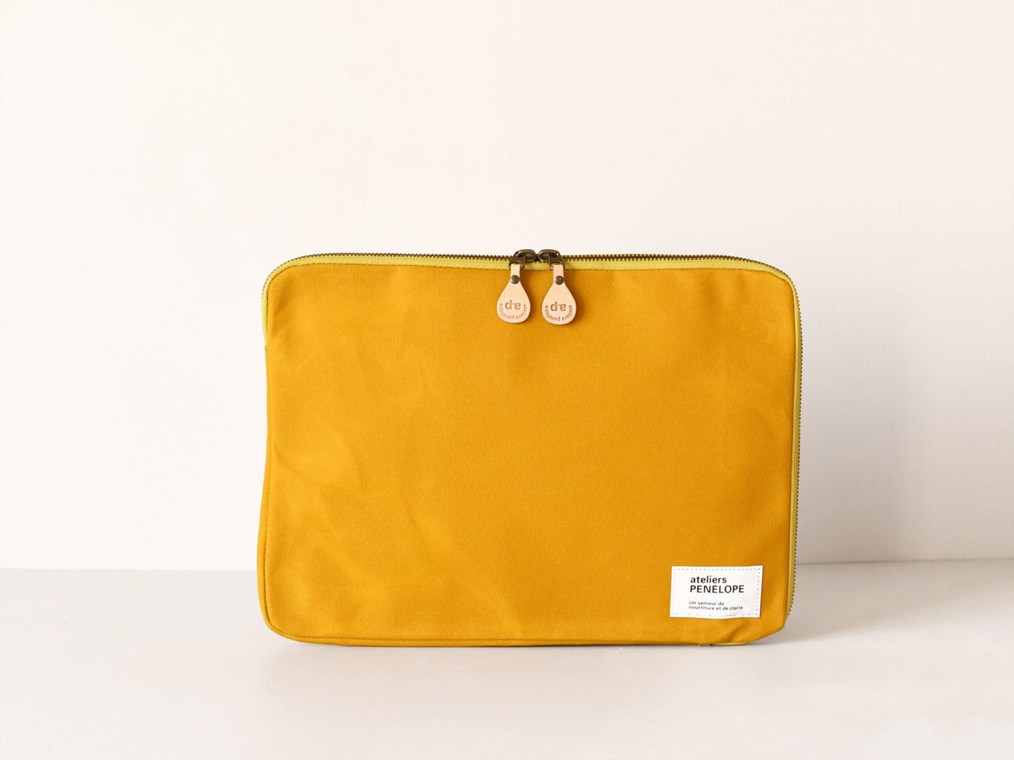 ateliers PENELOPE Laptop 13 favo
