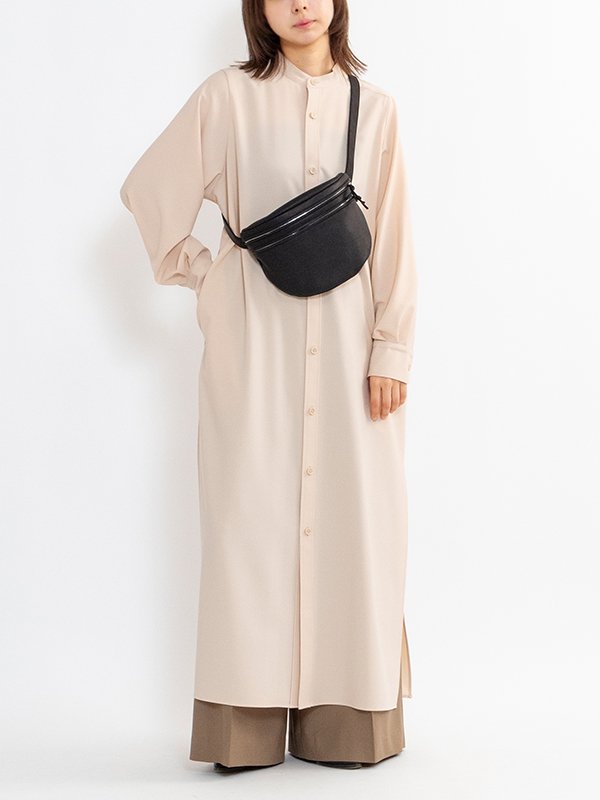 Aeta SHOULDER POUCH : M