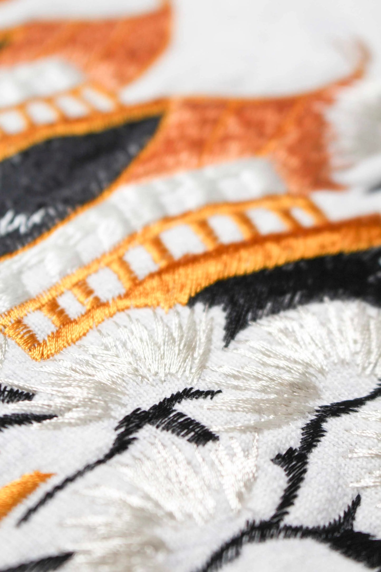 BOW WOW SUKAJAN EMB ZIP HOODIE AGED