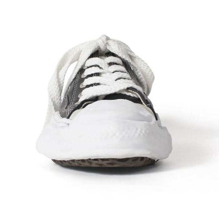 Maison MIHARA YASUHIRO HANK Original Sole Lowcut Leather Sneaker Black