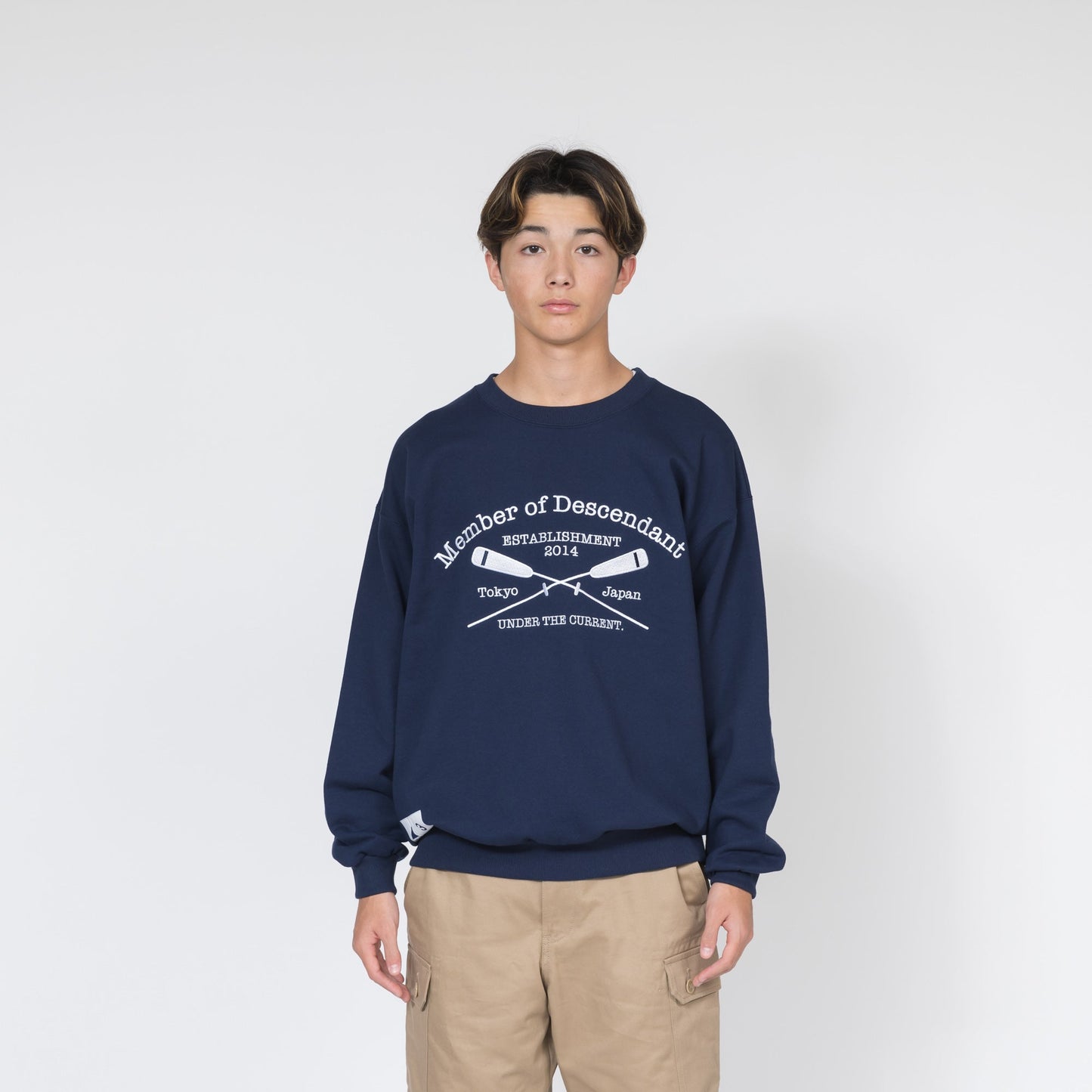 DESCENDANT CROSS PADDLE CREW NECK