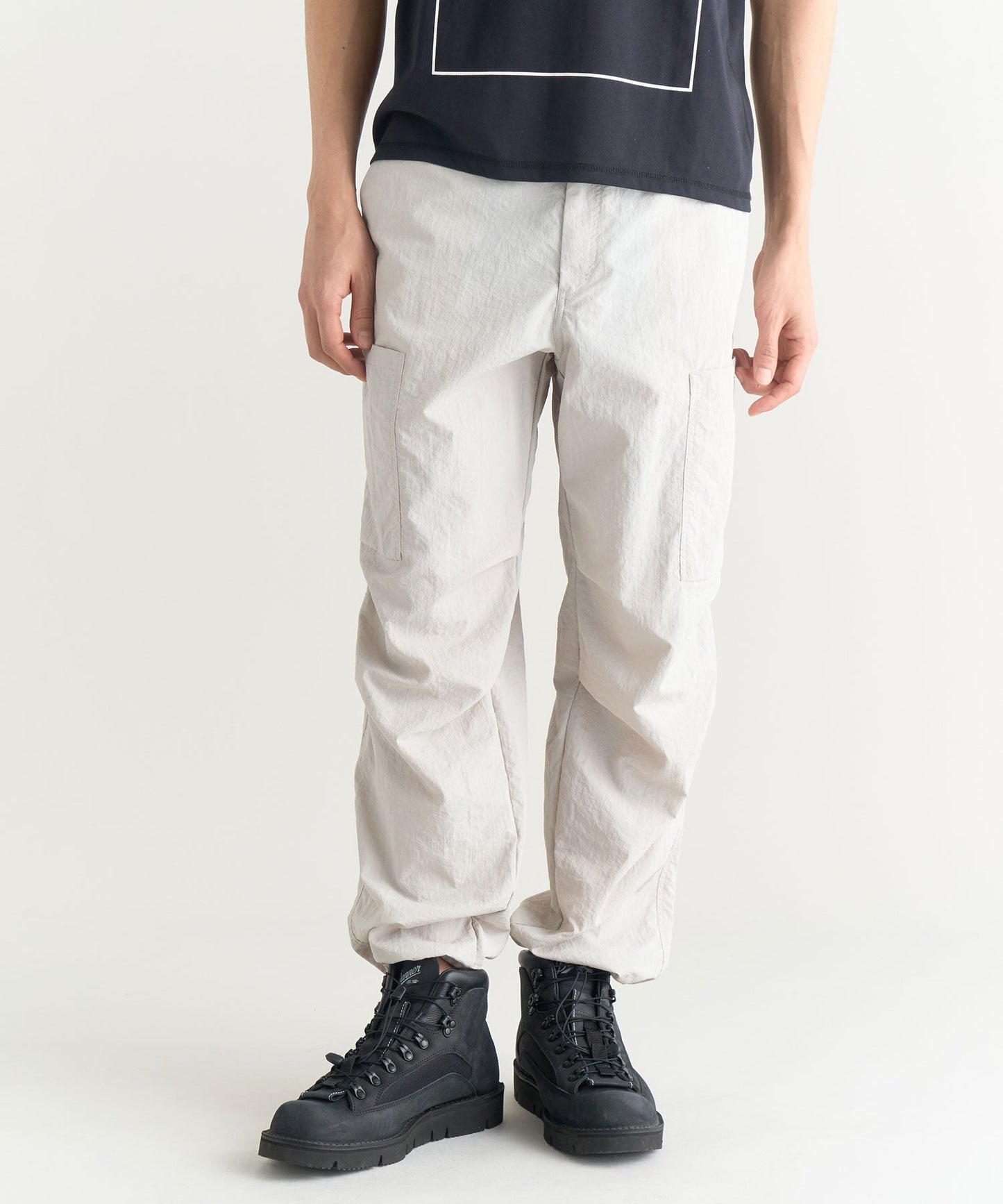 NANGA NYLON TUSSER CARGO PANTS