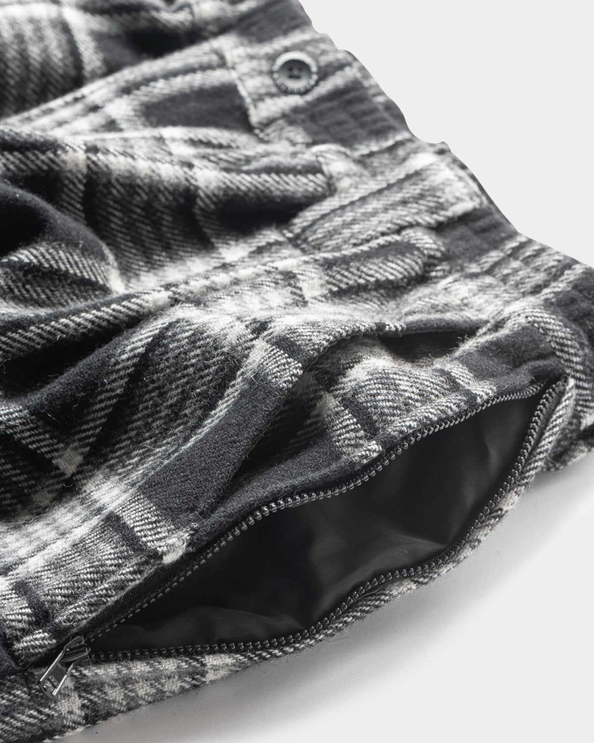 TIGHTBOOTH PLAID FLANNEL BAGGY SLACKS