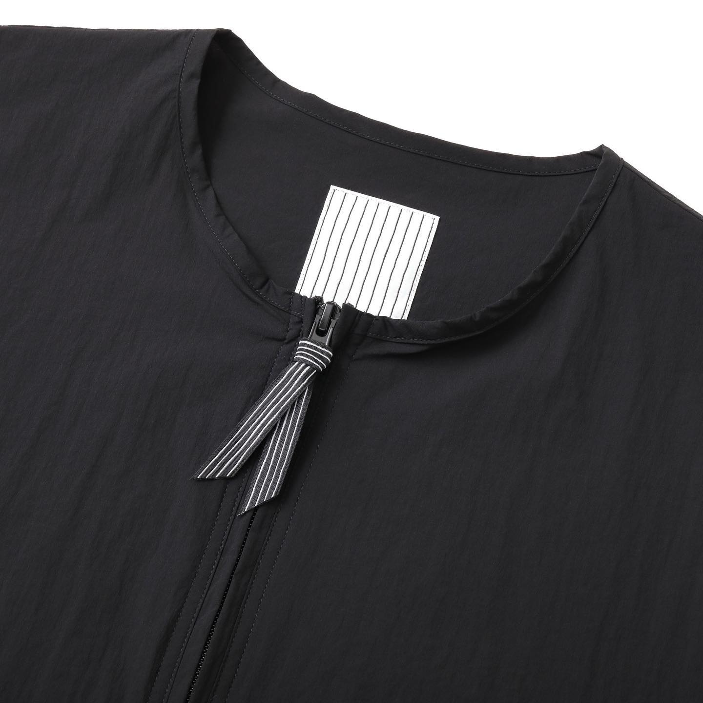 S.F.C HALF ZIP NYLON SHIRT