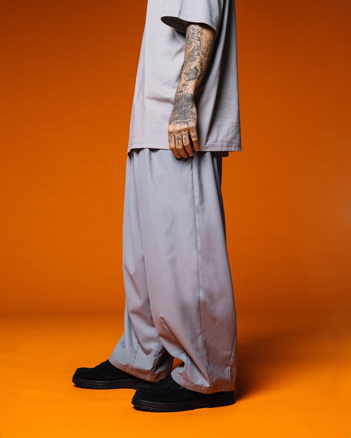 TIGHTBOOTH BAGGY SLACKS
