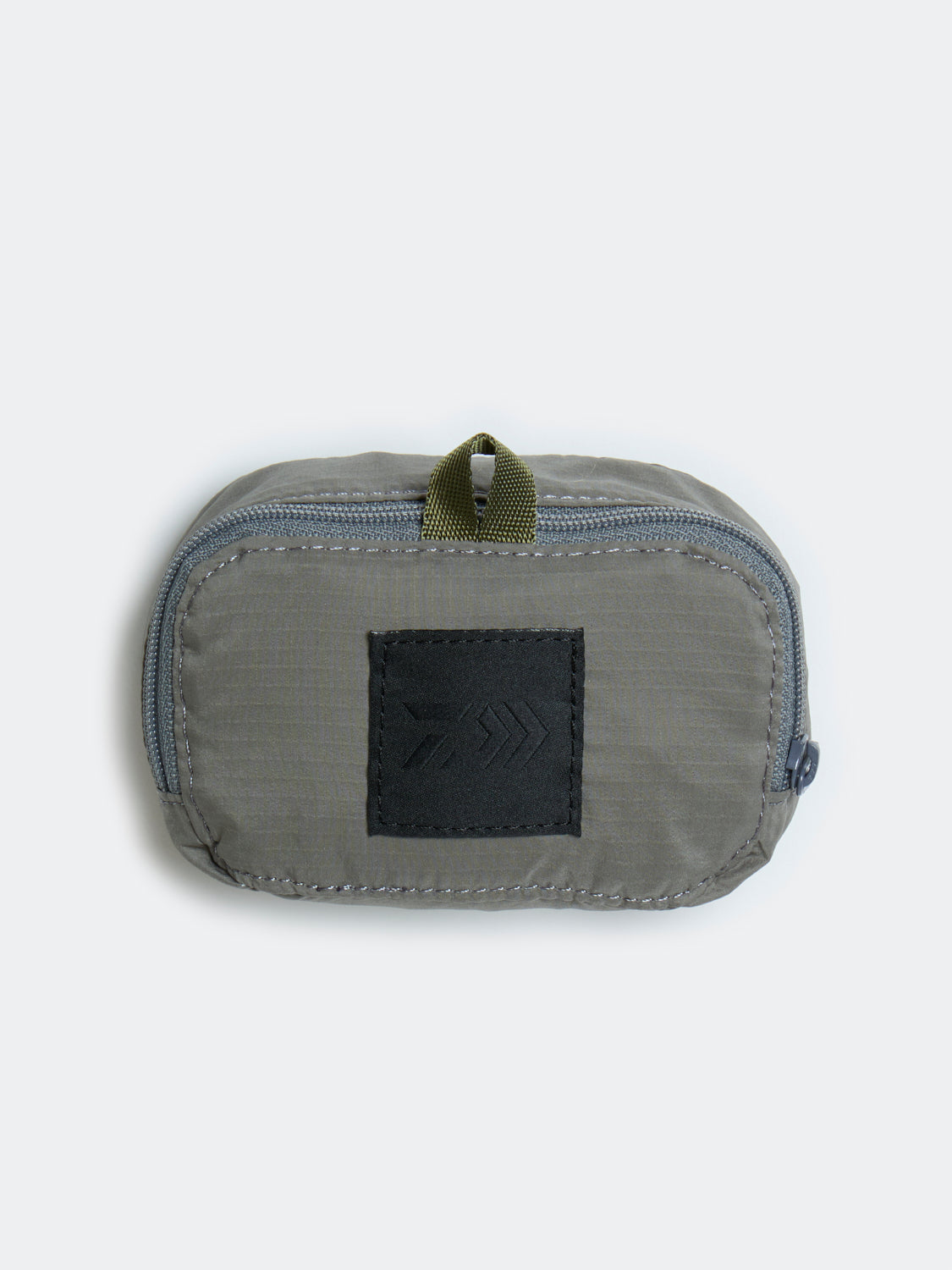 DAIWA PIER39 TECH TRAVEL EXPAND FANNY BAG