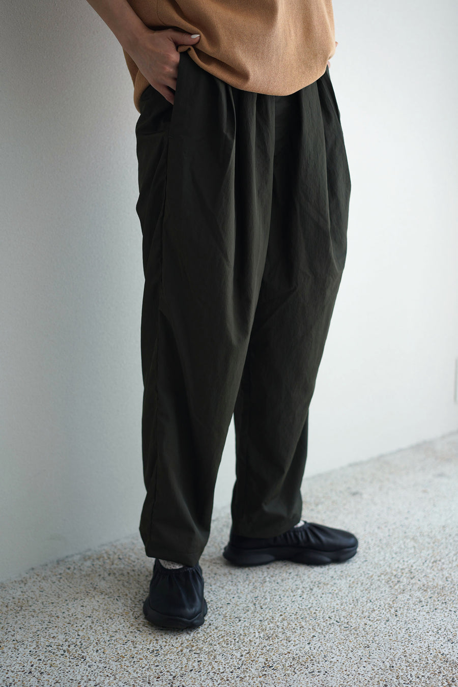 STILL BY HAND Easy Pants