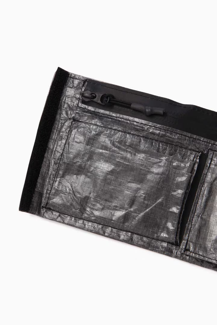 and wander UL wallet with Dyneema