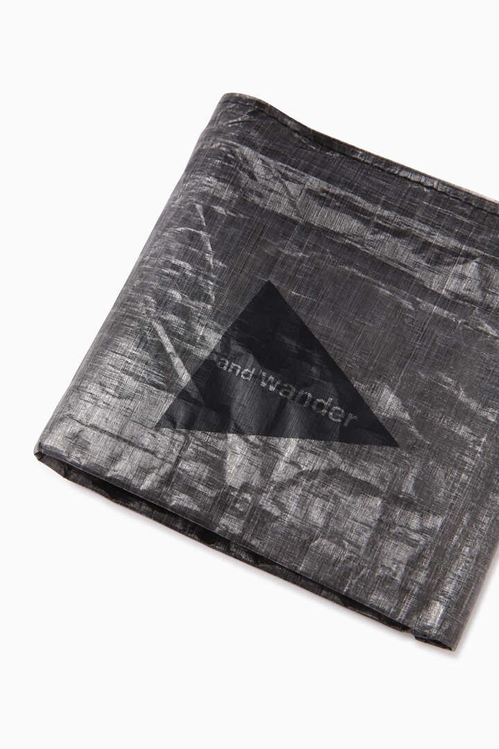 and wander UL wallet with Dyneema