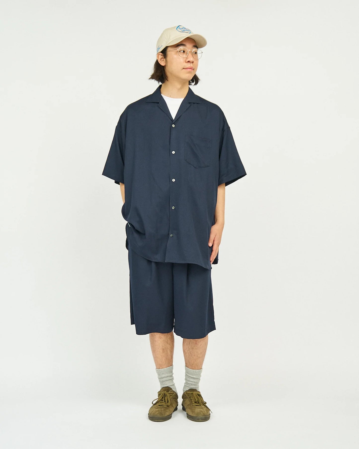 FreshService COOLFIBER TWO TUCK EASY SHORTS