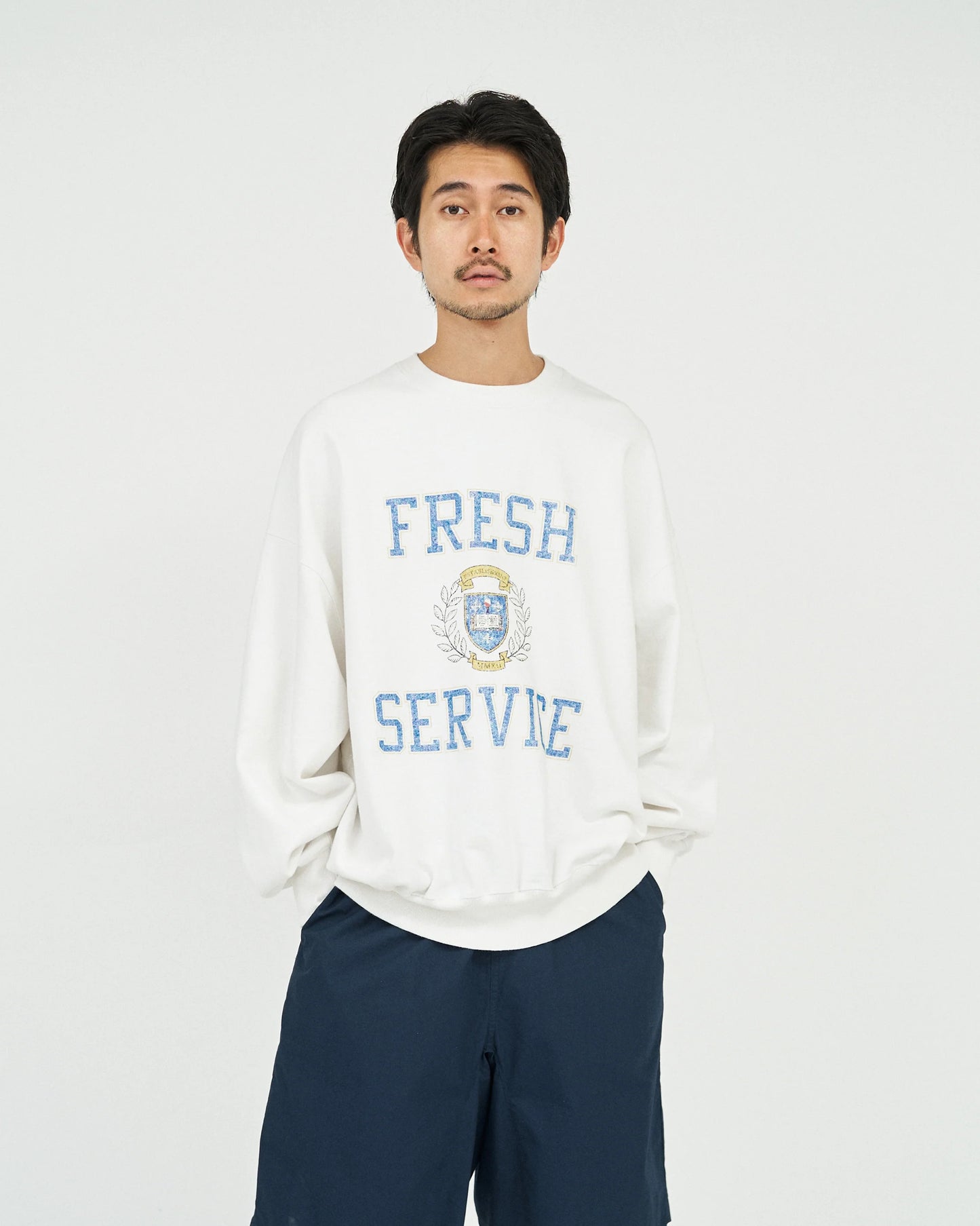 FreshService LIGHT OZ CREW NECK SWEAT “COLLEGE”