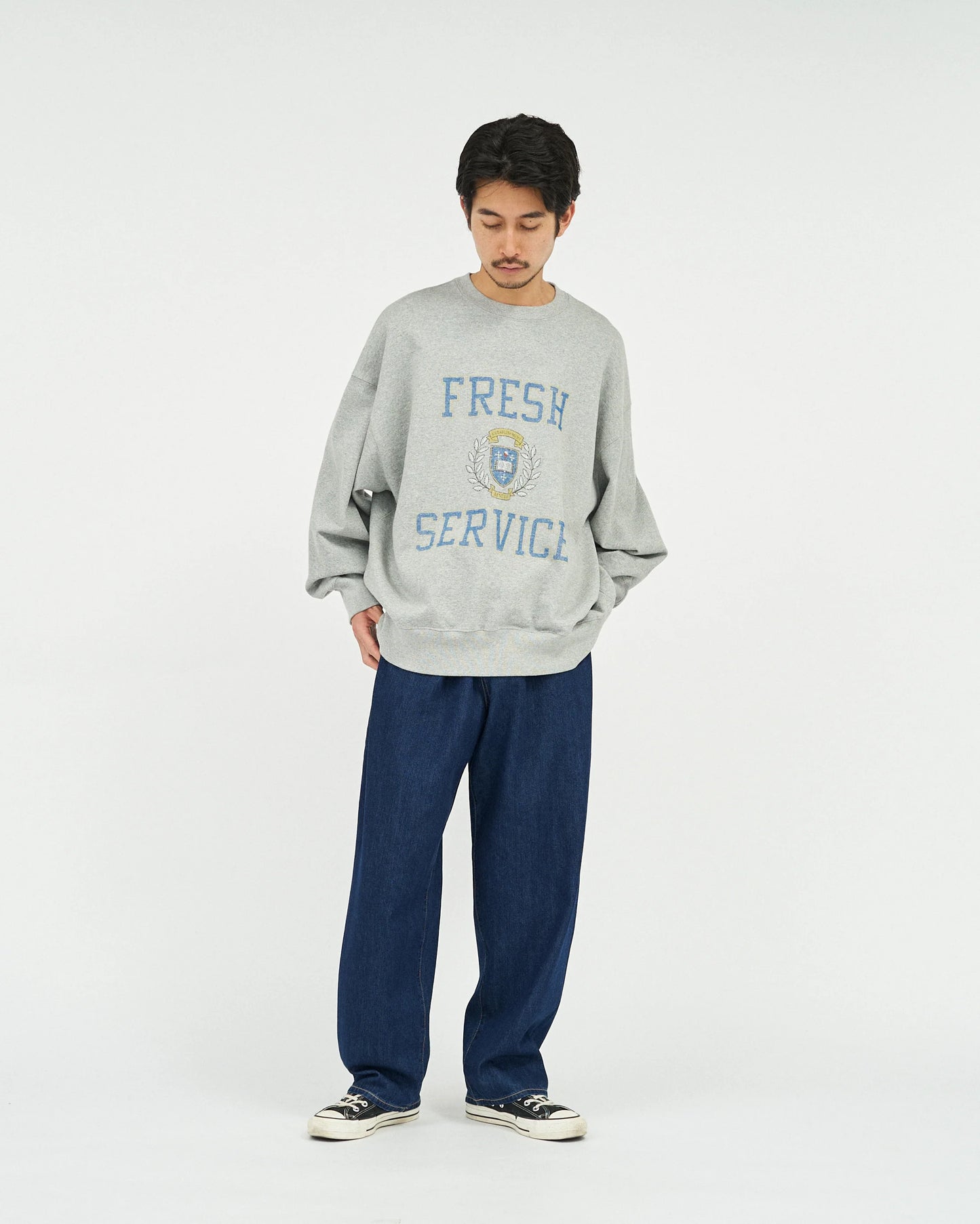 FreshService LIGHT OZ CREW NECK SWEAT “COLLEGE”