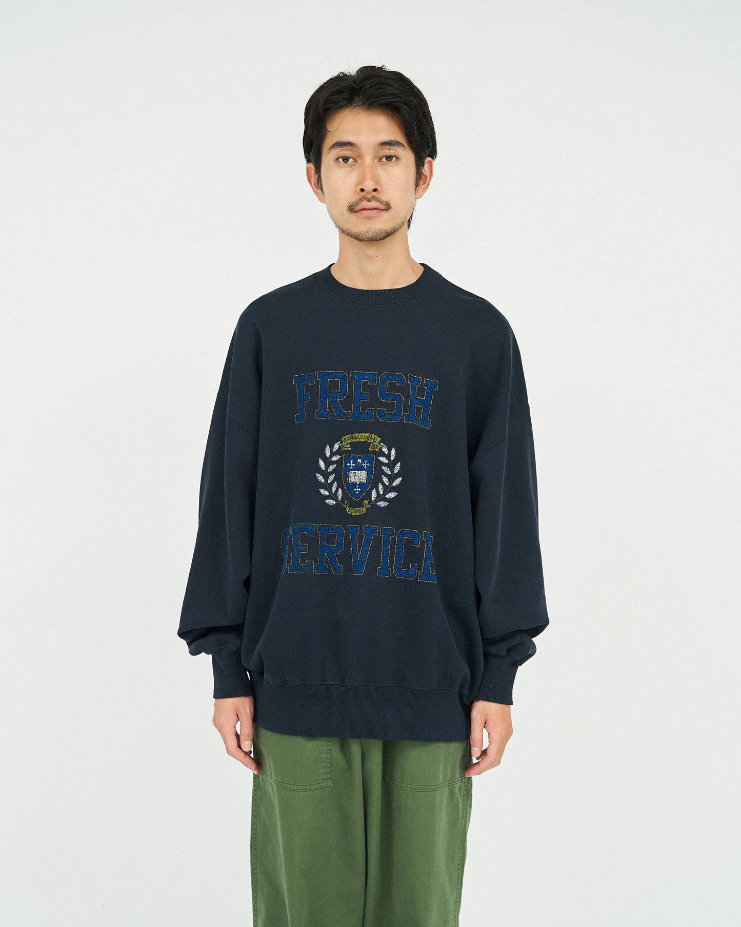 FreshService LIGHT OZ CREW NECK SWEAT “COLLEGE”