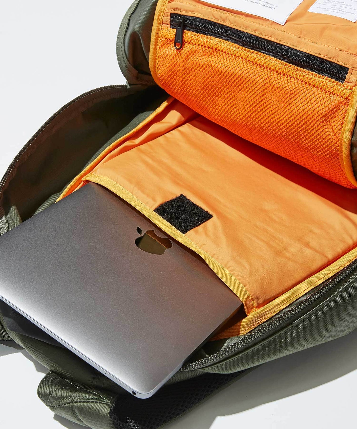 F/CE. SATIN DAY BAG