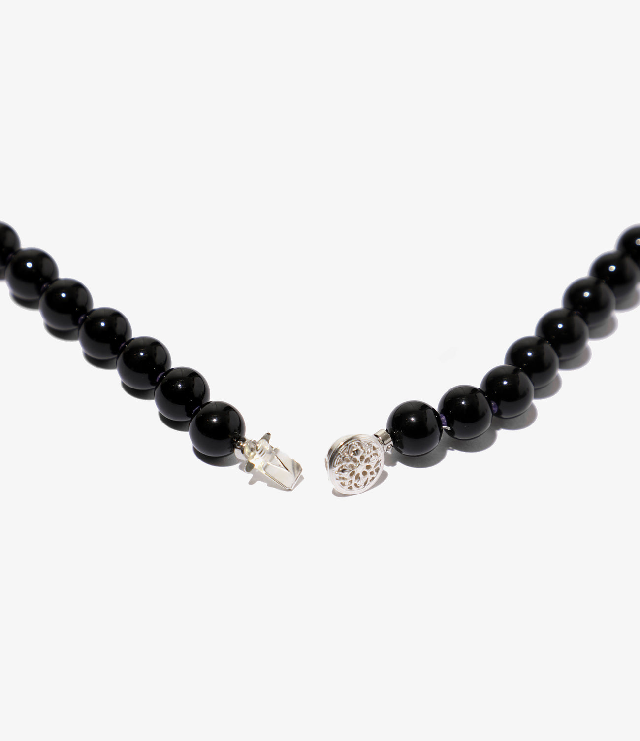 Needles NECKLACE