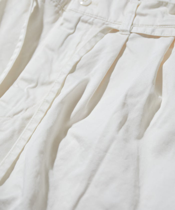 CAHLUMN Extra Long Staple Organic Cotton 2 Tuck Chino Shorts
