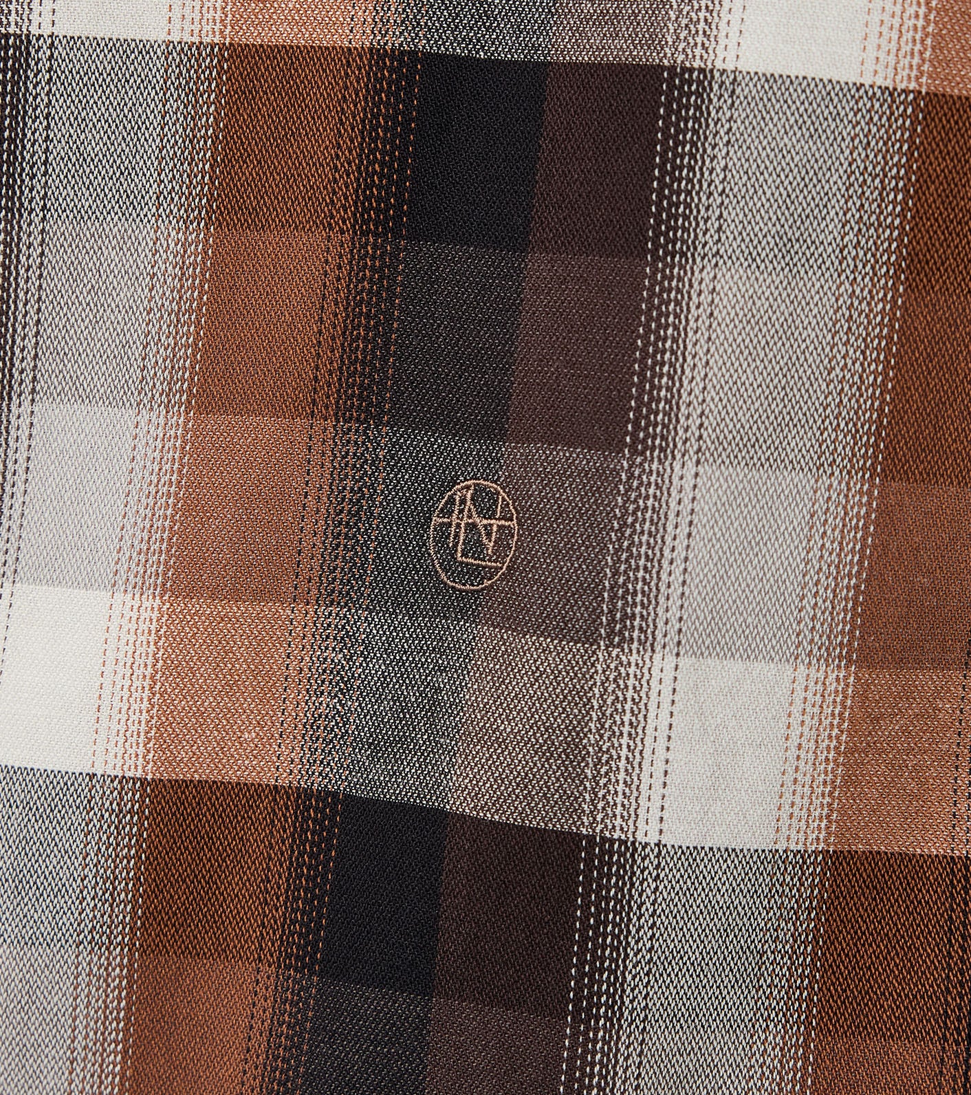 nanamica Regular Collar Wind Shirt