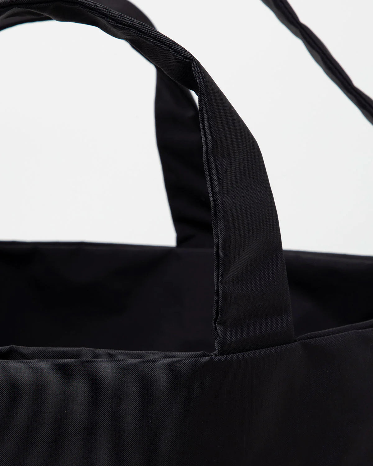Aeta SHOULDER TOTE L