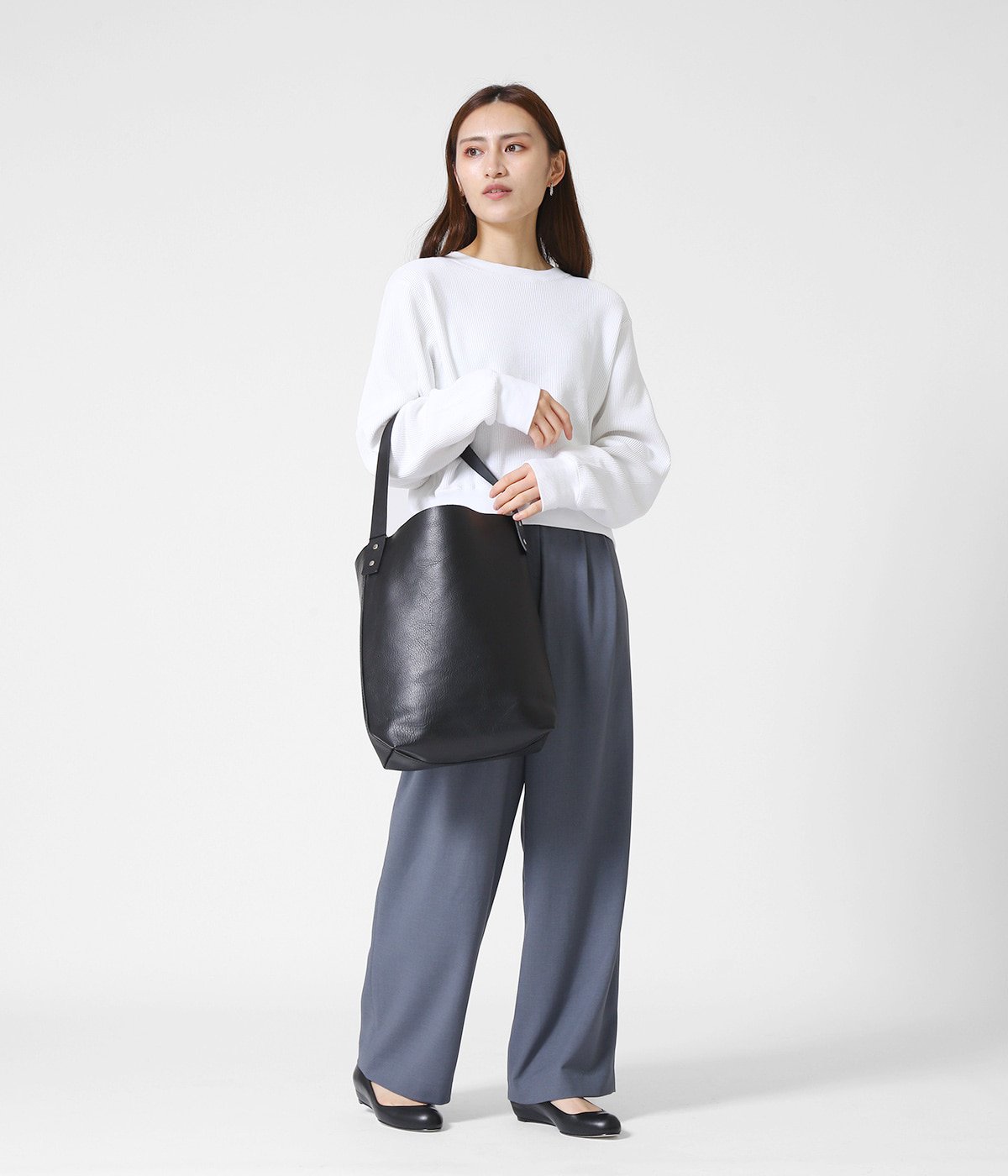TEMBEA BAGUETTE TOTE LEATHER