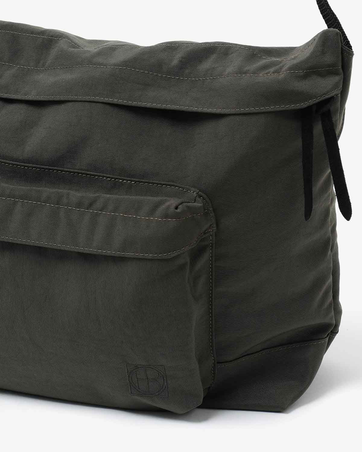 hobo SHOULDER BAG NYLON OXFORD