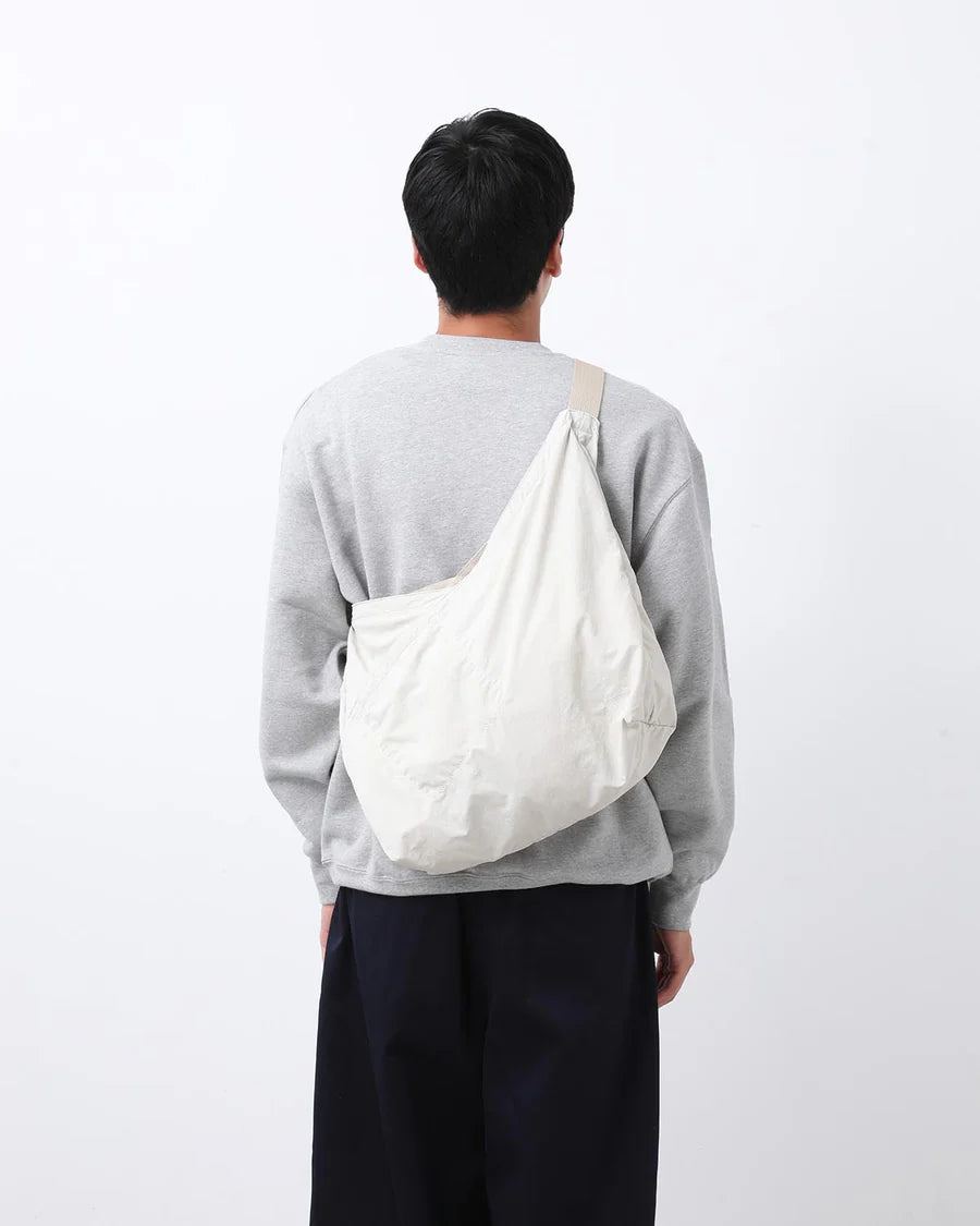 hobo AZUMA SHOULDER BAG M NYLON RIPSTOP