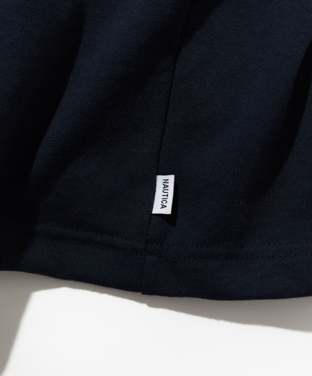 NAUTICA JAPAN Panel Border Half Zip Tee