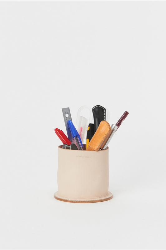 Hender Scheme desk tidy