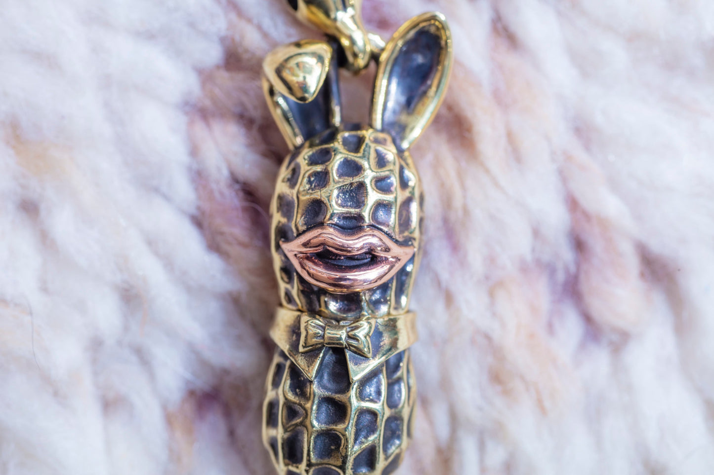 Peanuts&Co LARGE BUNNY PEANUTS brass x copper