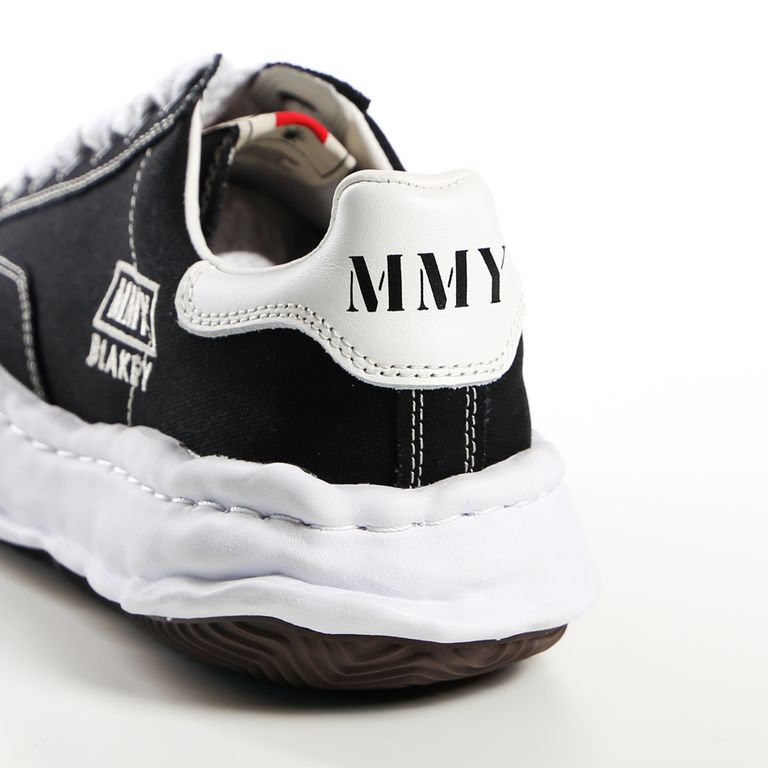 Maison MIHARA YASUHIRO BLAKEY Original Sole Canvas Lowtop Sneaker Black