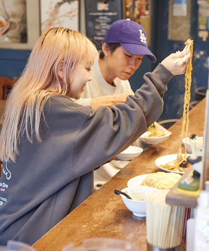 紫金飯店×FREAK'S STORE Special Back Print Crew Neck Sweatshirt TIGER