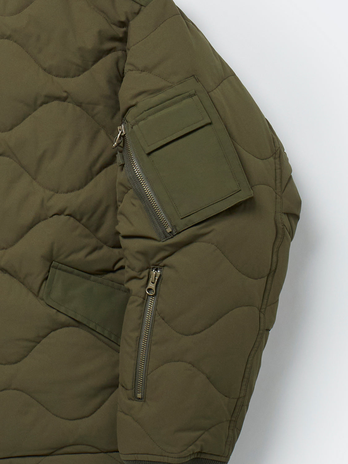DAIWA PIER39 GORE-TEX WINDSTOPPER®︎ TECH MIL CANADIAN DOWN PARKA