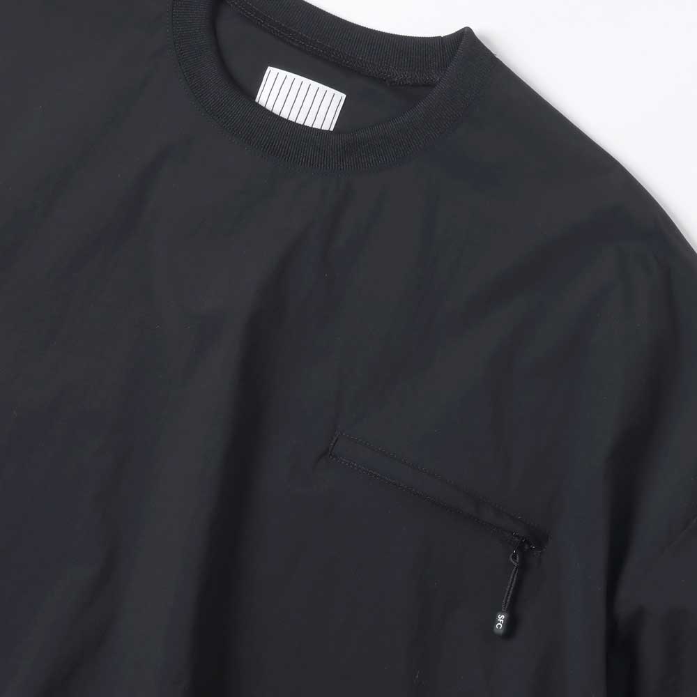 S.F.C (STRIPES FOR CREATIVE) TECH POCKET NYLON SS TEE