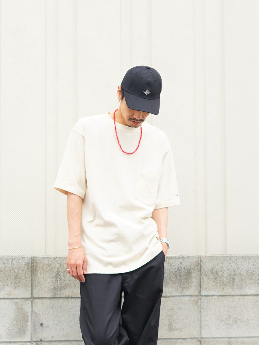 LARRY SMITH BEADS NECKLACE