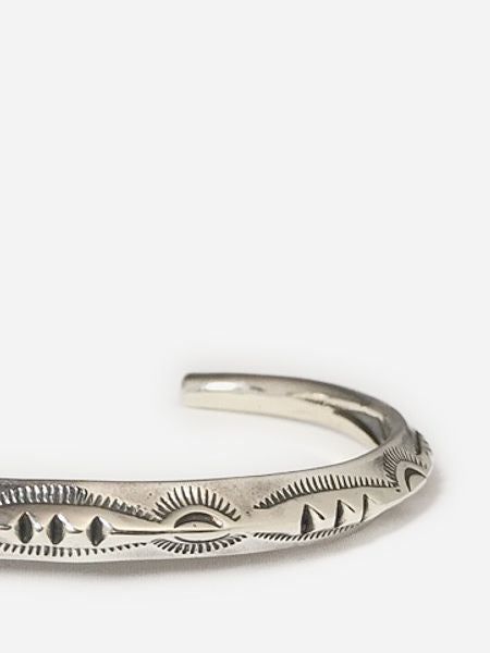 LARRY SMITH THIN TRIANGLE BRACELET -3 POINT-