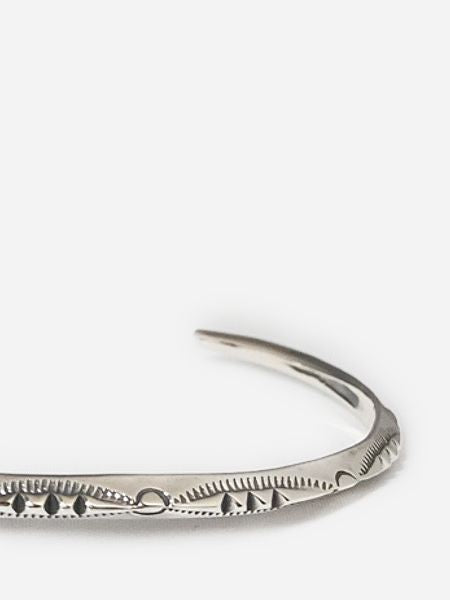 LARRY SMITH EXTRA THIN TRIANGLE BRACELET -3 POINT-