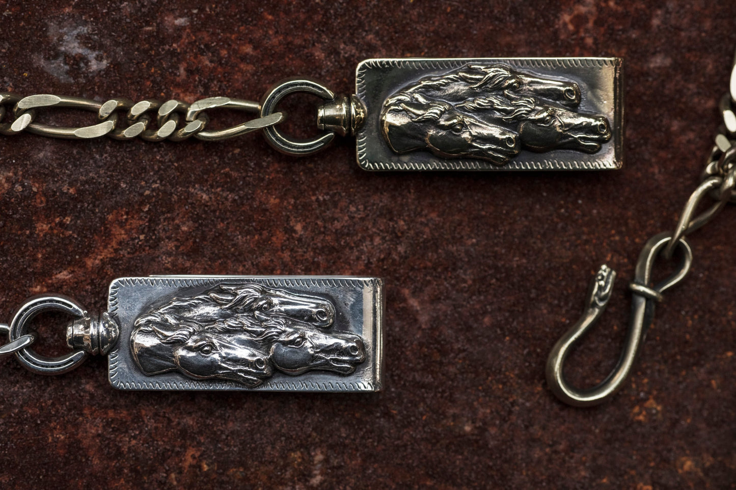 Peanuts&Co horse clip type walletchain brass