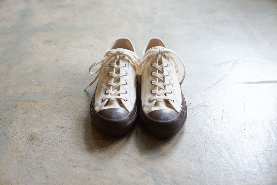 DOEK SHOE INDUSTRIES COURT - ECRU BROWN