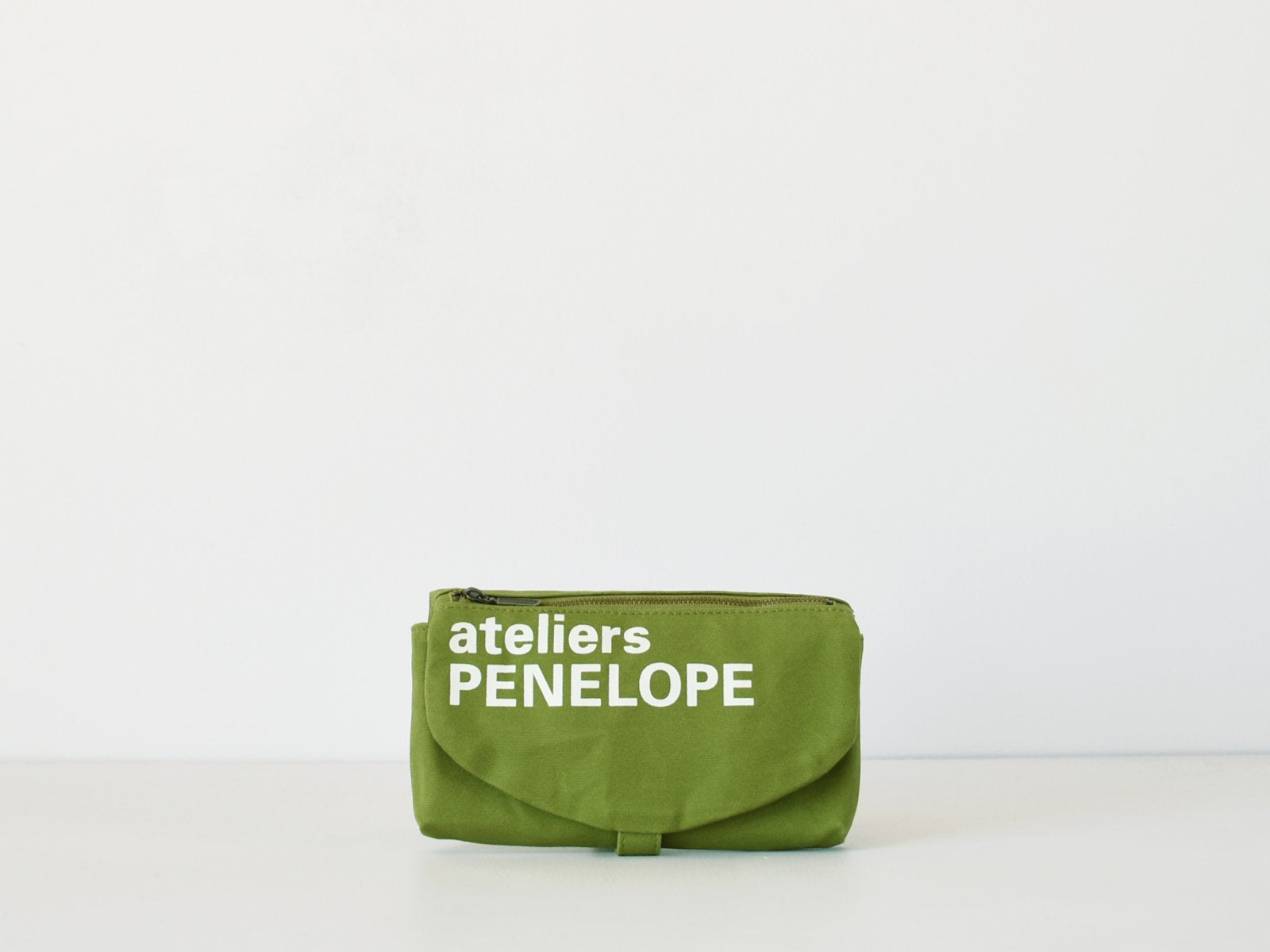 ateliers PENELOPE AP Cargo Pouch – unexpected store