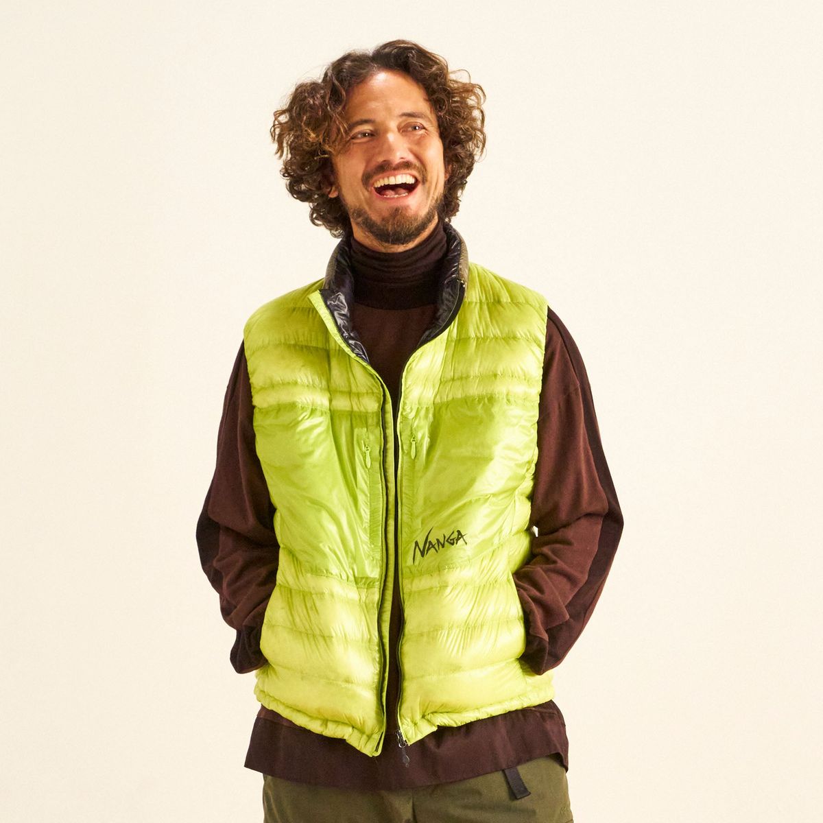 NANGA AERIAL DOWN VEST PACKABLE