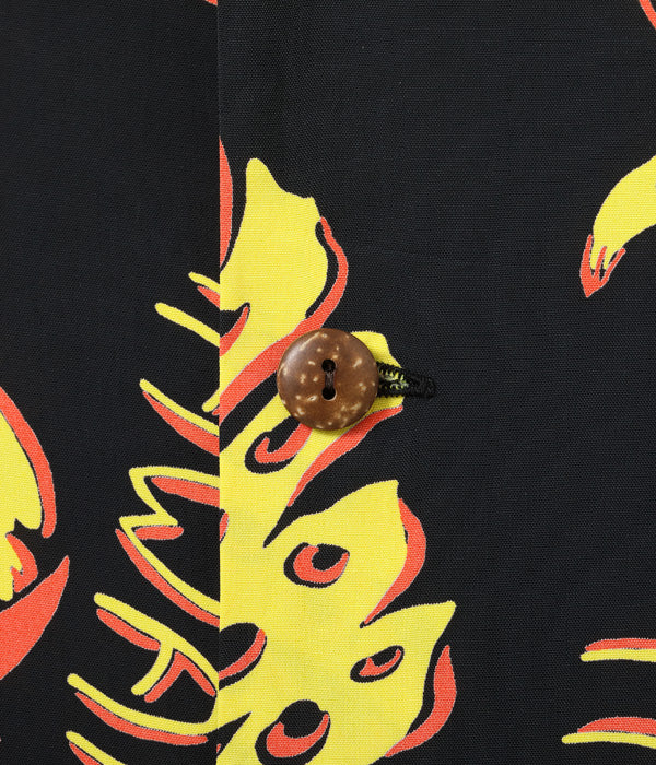 SUN SURF RAYON HAWAIIAN SHIRT “THE PINEAPPLE ISLANDS”