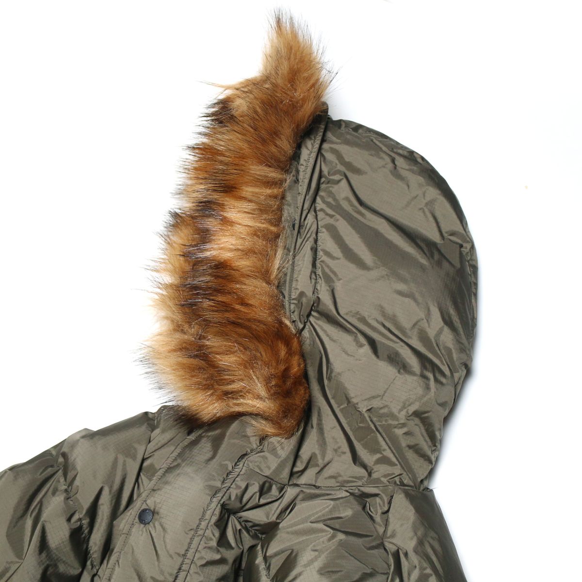 NANGA AURORA DOWN HALF COAT