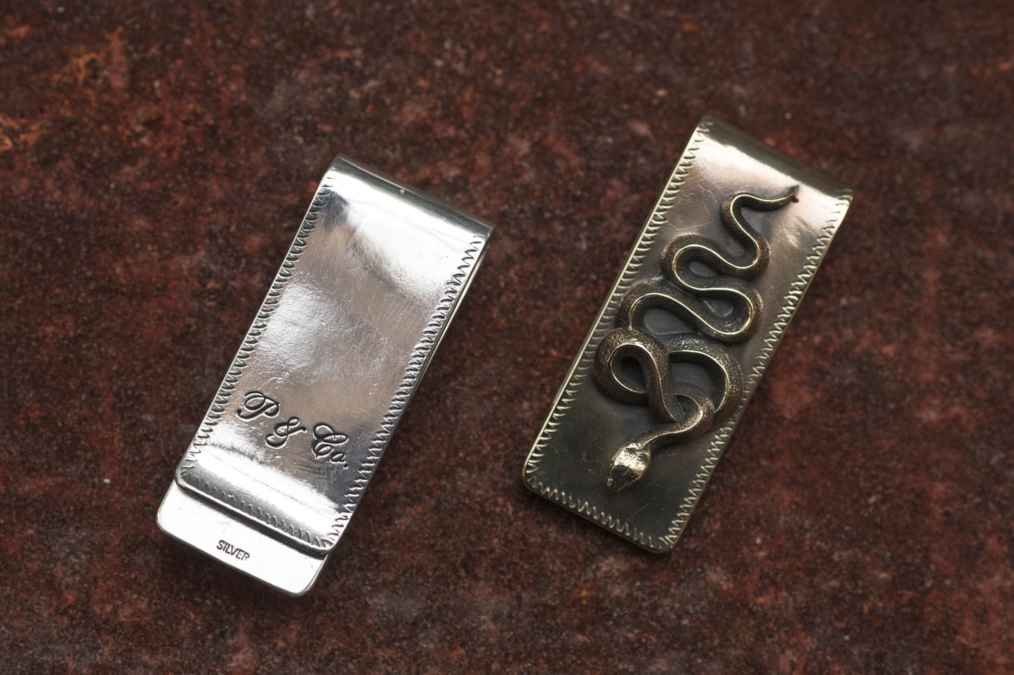 Peanuts&Co snake money clip brass