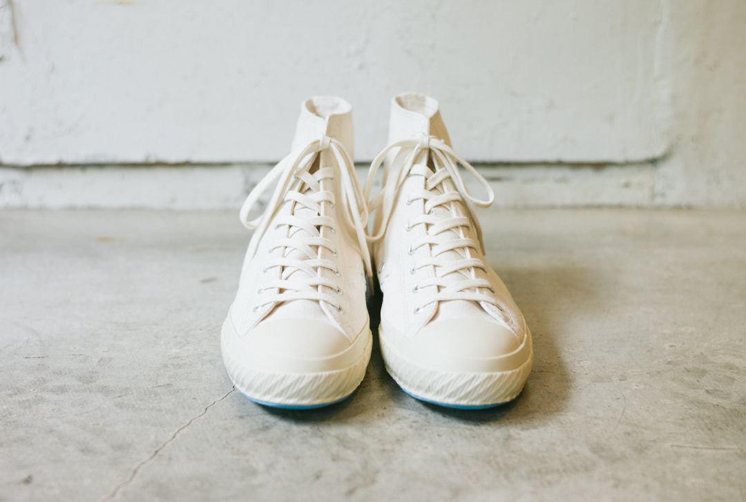 SHOES LIKE POTTERY HI WHITE