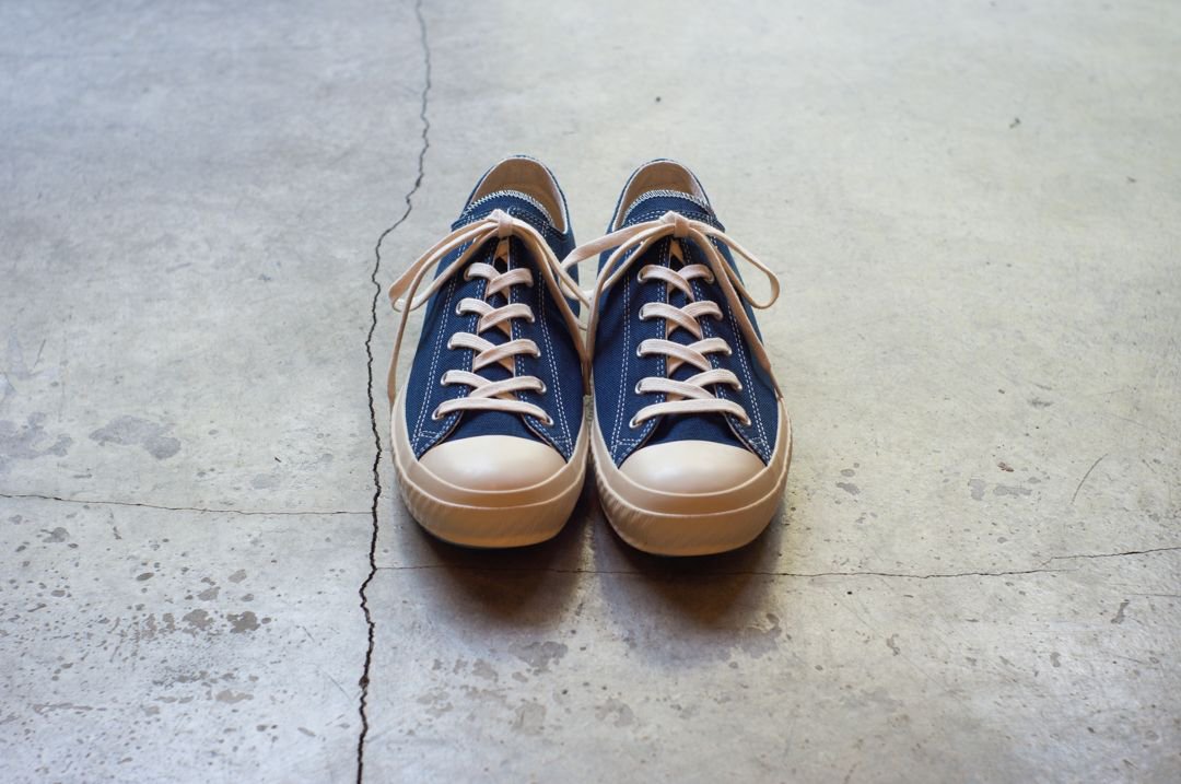 SHOES LIKE POTTERY MID NAVY 2016
