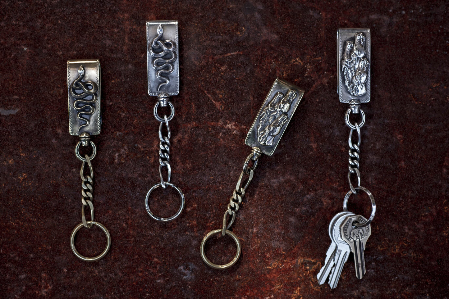 Peanuts&Co horse clip type keychain silver